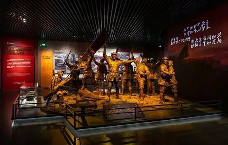 如何設(shè)計紅色展廳展館中讓歷史生動再現(xiàn)