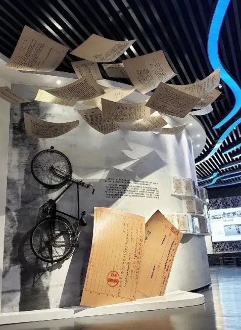 如何設(shè)計紅色展廳展館中讓歷史生動再現(xiàn)