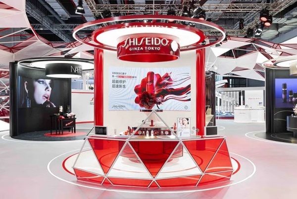 資生堂進(jìn)博會(huì)展位設(shè)計(jì)