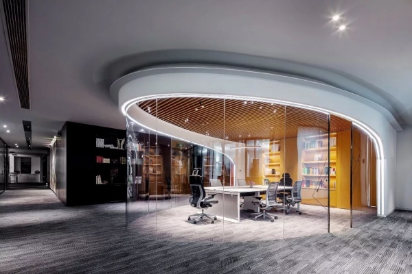 辦公室+展廳設(shè)計(jì)高標(biāo)準(zhǔn)呈現(xiàn)企業(yè)品牌調(diào)性
