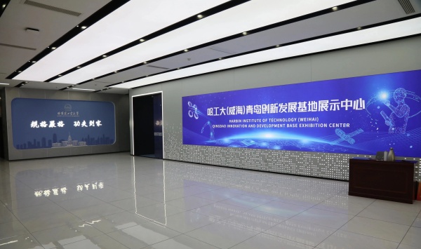 一眼未來感解鎖科技展廳的空間語言